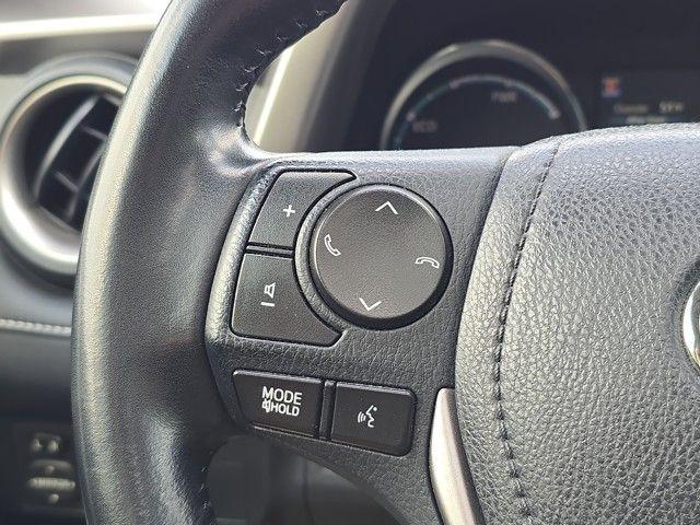 2017 Toyota RAV4 Hybrid Vehicle Photo in Pleasant Hills, PA 15236