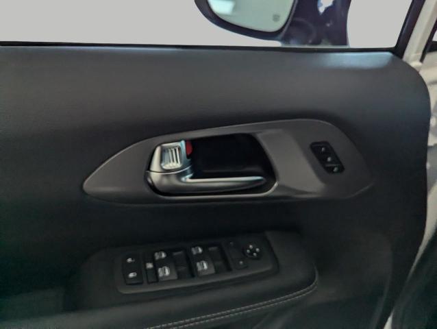 2025 Chrysler Pacifica Vehicle Photo in Oshkosh, WI 54901