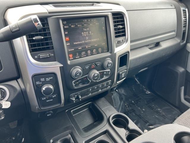 2016 Ram 2500 Vehicle Photo in GREEN BAY, WI 54304-5303