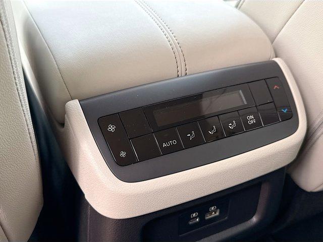 2025 Nissan Pathfinder Vehicle Photo in Flemington, NJ 08822