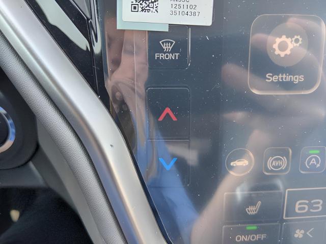 2025 Subaru Outback Vehicle Photo in Green Bay, WI 54304