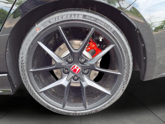 2025 Honda Civic Type R Vehicle Photo in Oshkosh, WI 54904
