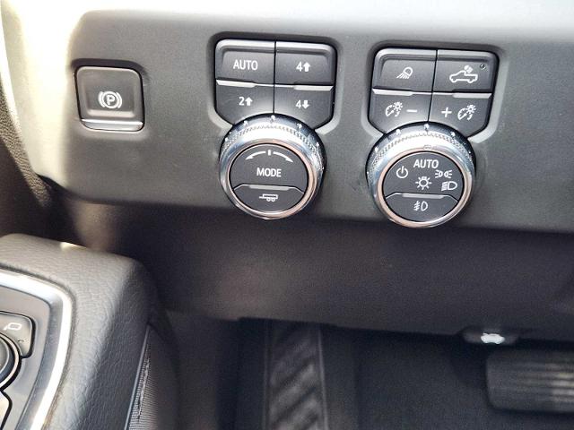 2024 GMC Sierra 1500 Vehicle Photo in DENTON, TX 76210-9321