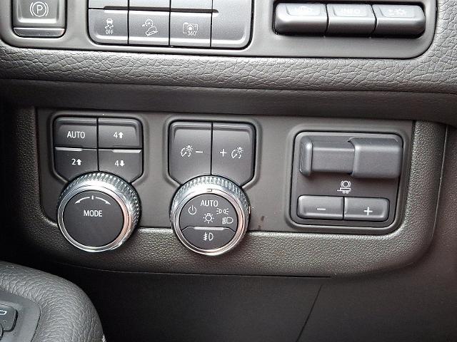 2023 GMC Yukon Vehicle Photo in HARRISBURG, PA 17111-1033