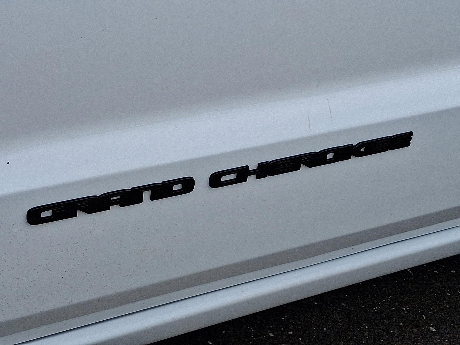 2021 Jeep Grand Cherokee Vehicle Photo in Trevose, PA 19053