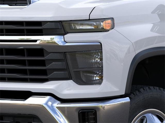 2025 Chevrolet Silverado 3500 HD CC Vehicle Photo in ENGLEWOOD, CO 80113-6708
