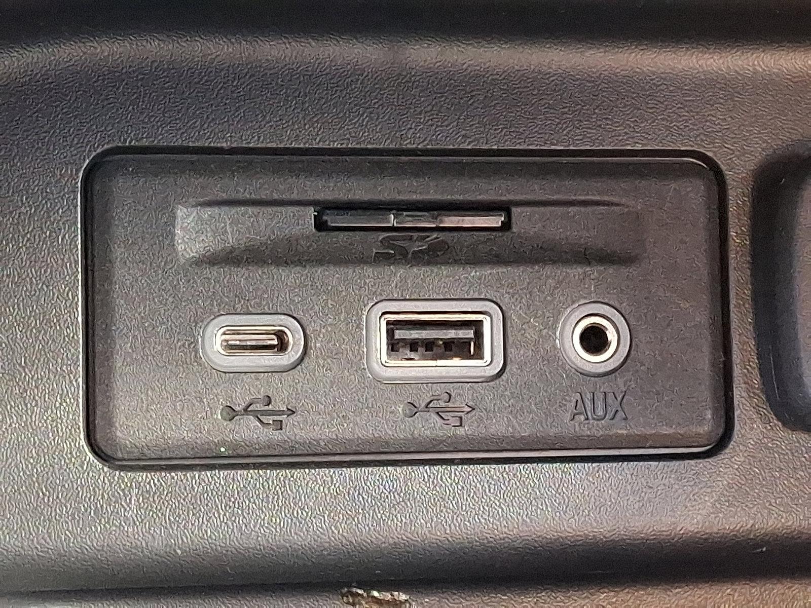 2022 Chevrolet Equinox Vehicle Photo in BETHLEHEM, PA 18017-9401