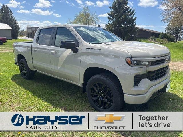 White Sands 2026 Chevrolet Silverado 1500 RST Crew Cab 4WD Pickup Truck Four-Wheel Drive Automatic