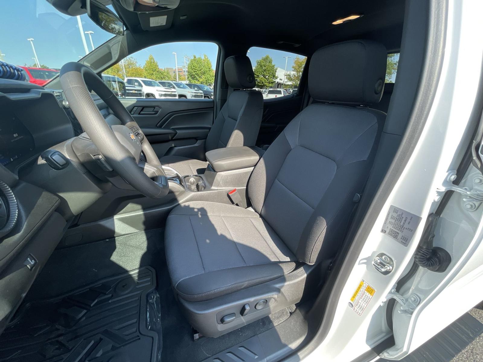 2024 Chevrolet Colorado Vehicle Photo in BENTONVILLE, AR 72712-4322