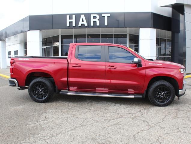 Used 2021 Chevrolet Silverado 1500 LT with VIN 3GCPYJEKXMG340264 for sale in West Branch, MI