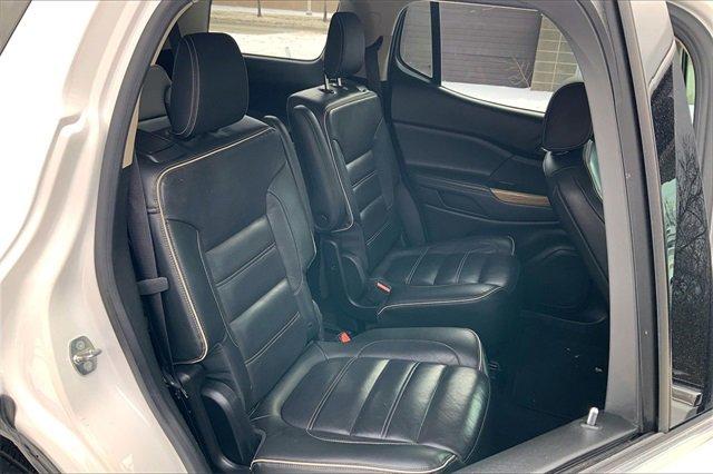 2017 GMC Acadia Vehicle Photo in KANSAS CITY, MO 64114-4502