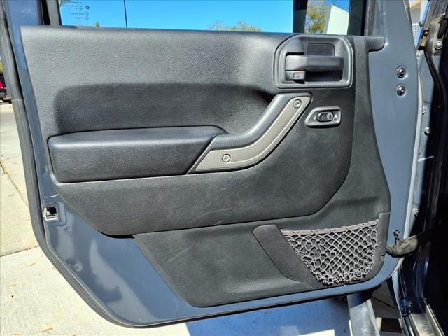 2016 Jeep Wrangler Unlimited Vehicle Photo in TAMPA, FL 33612-3404