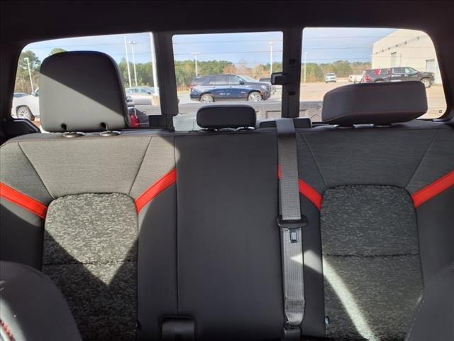 2024 Chevrolet Colorado Vehicle Photo in HENDERSON, NC 27536-2966