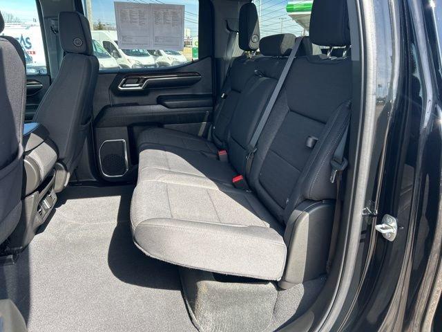2024 GMC Sierra 1500 Vehicle Photo in MEDINA, OH 44256-9631