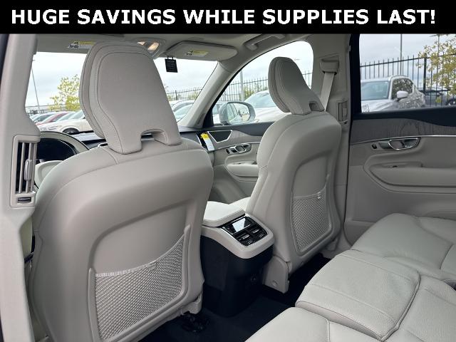 2025 Volvo XC90 Vehicle Photo in Grapevine, TX 76051