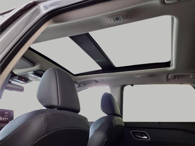 2025 Nissan Rogue Vehicle Photo in Oshkosh, WI 54904