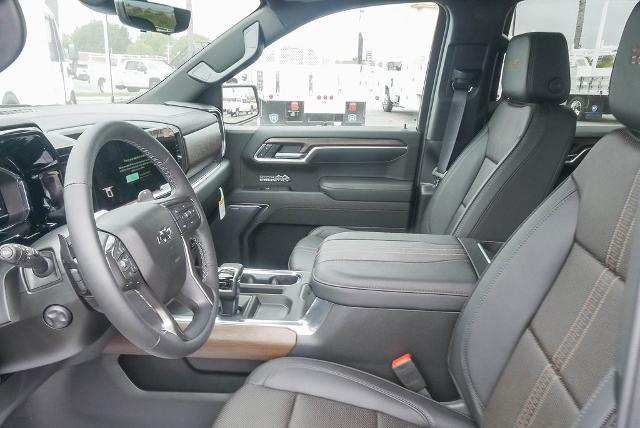 2025 Chevrolet Silverado 1500 Vehicle Photo in VENTURA, CA 93003-8585