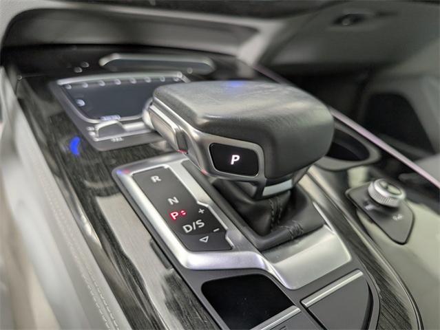 2017 Audi Q7 Vehicle Photo in ENGLEWOOD, CO 80113-6708