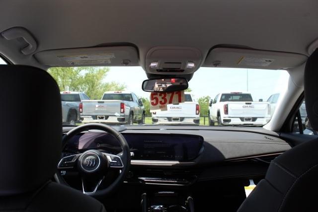 2025 Buick Envision Vehicle Photo in Greenville, TX 75402
