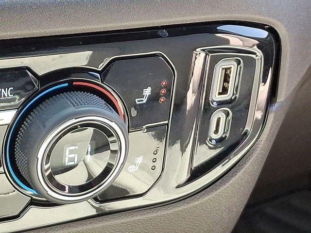2022 Chevrolet Silverado 1500 Vehicle Photo in DANBURY, CT 06810-5034