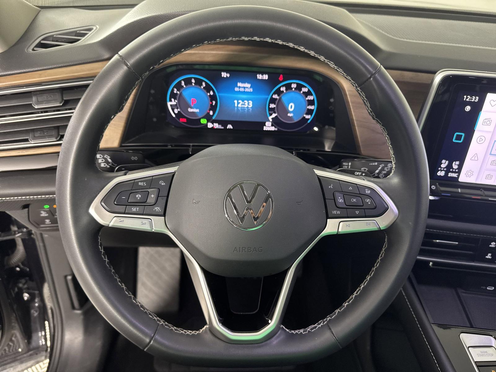2024 Volkswagen Atlas Vehicle Photo in Georgetown, TX 78626