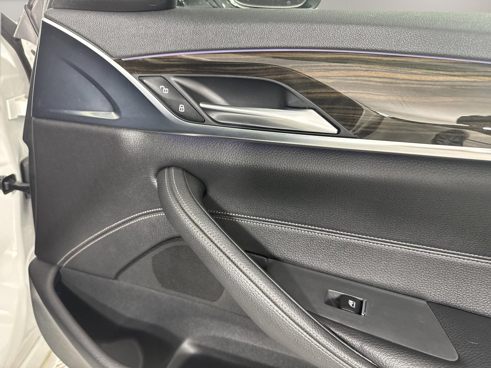 2018 BMW 5 Series Vehicle Photo in GEORGETOWN, TX 78626-7508