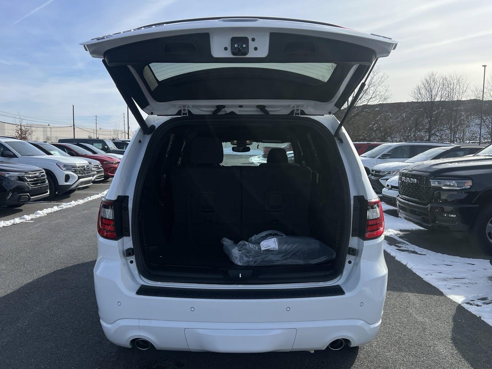 2025 Dodge Durango Vehicle Photo in Mechanicsburg, PA 17050-1707