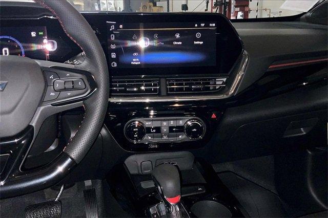 2025 Chevrolet Trax Vehicle Photo in KANSAS CITY, MO 64114-4502
