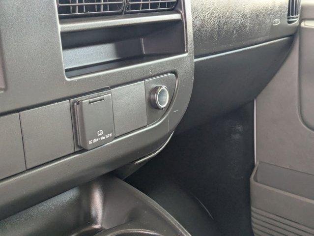 2023 Chevrolet Express Cargo 2500 Vehicle Photo in SELMA, TX 78154-1460