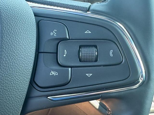 2025 Buick Envista Vehicle Photo in COLUMBIA, MO 65203-3903