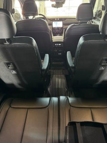 2024 Jeep Grand Cherokee L Vehicle Photo in Peoria, IL 61615