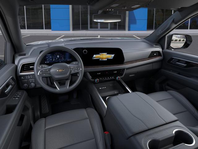 2025 Chevrolet Suburban Vehicle Photo in WACO, TX 76710-2592