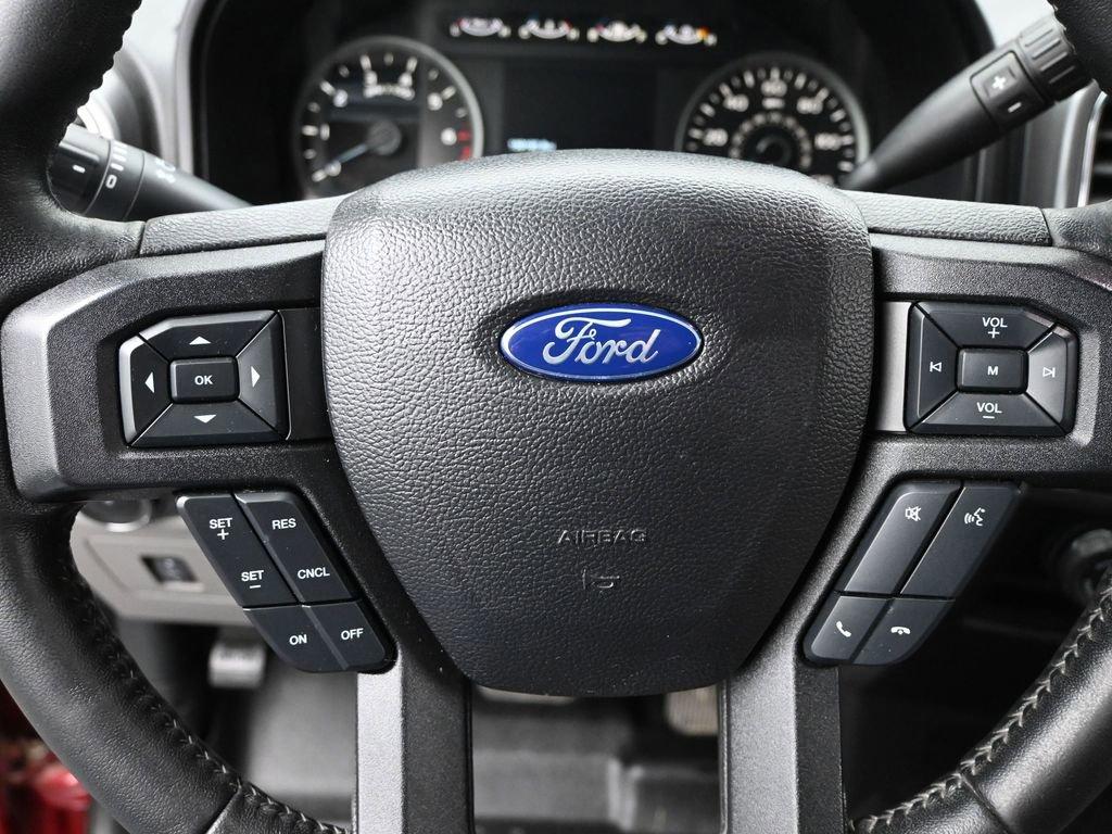 2017 Ford F-150 Vehicle Photo in Cedar Rapids, IA 52402