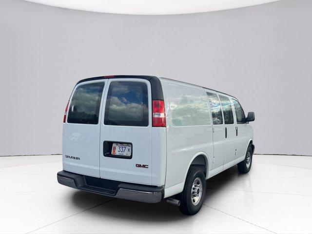 2025 GMC Savana Cargo 2500 Vehicle Photo in LEOMINSTER, MA 01453-2952