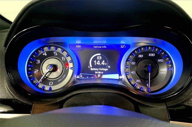 2022 Chrysler 300 Vehicle Photo in KANSAS CITY, MO 64114-4502