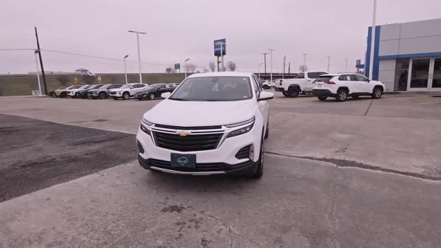 2024 Chevrolet Equinox Vehicle Photo in NEDERLAND, TX 77627-8017