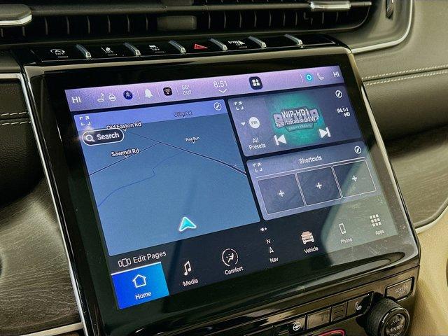 2022 Jeep Grand Cherokee L Vehicle Photo in Doylsetown, PA 18901