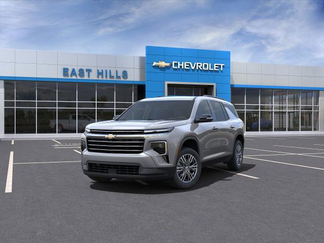2025 Chevrolet Traverse Vehicle Photo in Roslyn, NY 11576
