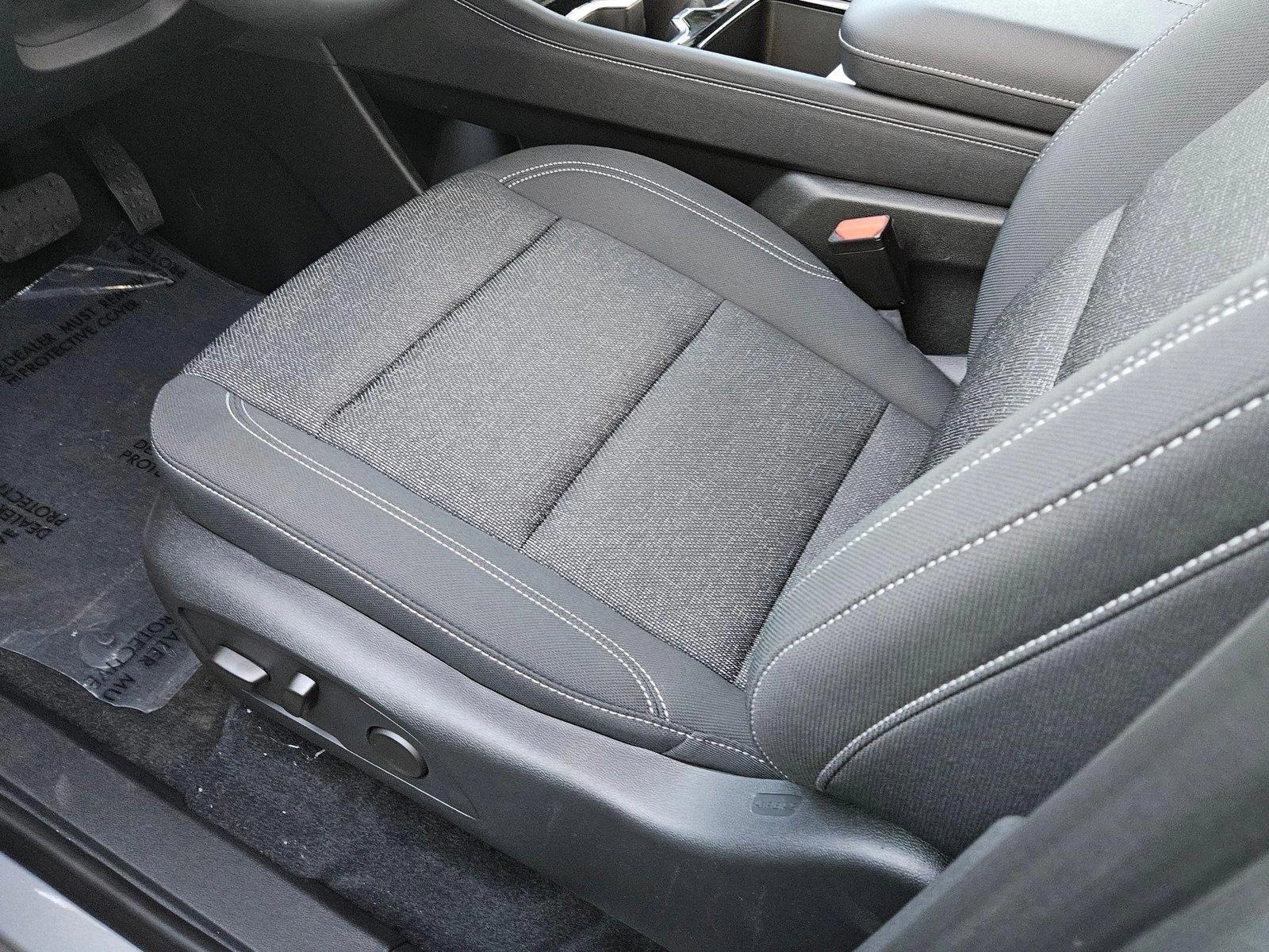 2025 Chevrolet Traverse Vehicle Photo in GREENACRES, FL 33463-3207