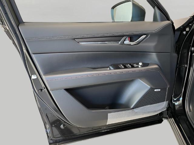 2025 Mazda CX-5 Vehicle Photo in Green Bay, WI 54304