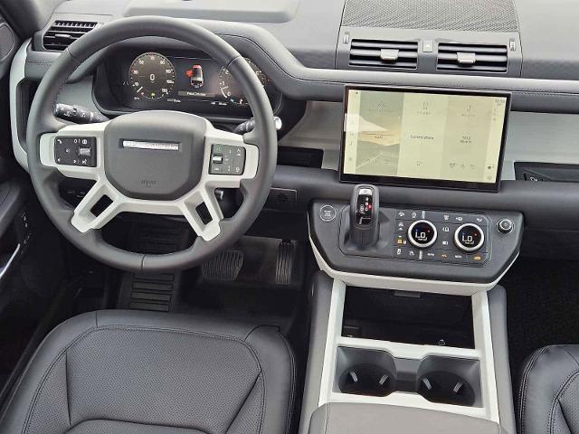 2025 Defender Vehicle Photo in AUSTIN, TX 78717