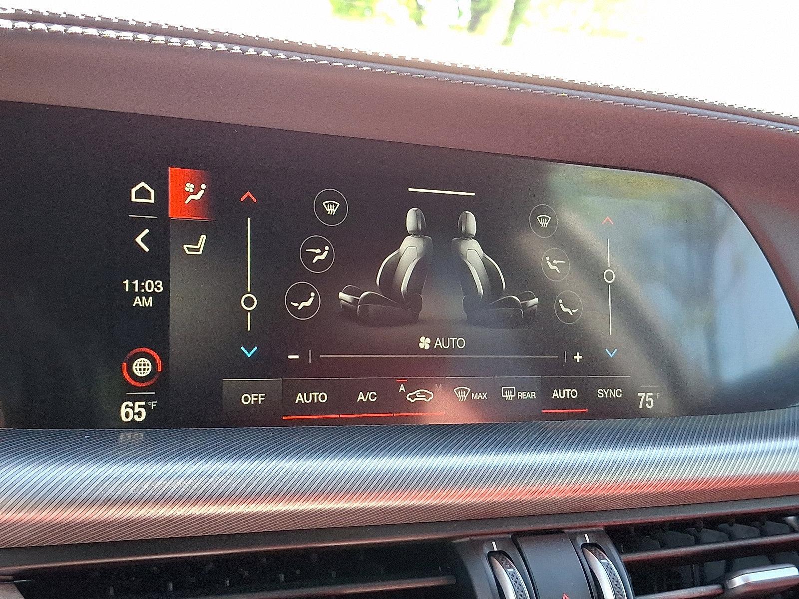 2022 Alfa Romeo Stelvio Vehicle Photo in Willow Grove, PA 19090