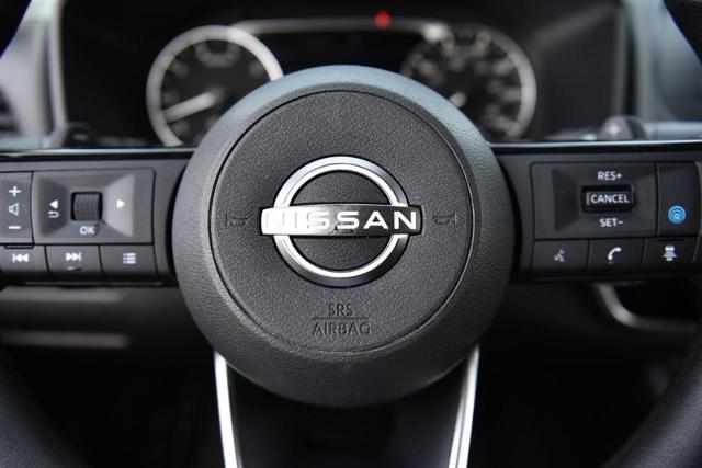 2023 Nissan Rogue Vehicle Photo in Ballwin, MO 63011