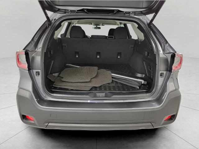 2024 Subaru Outback Vehicle Photo in Green Bay, WI 54304