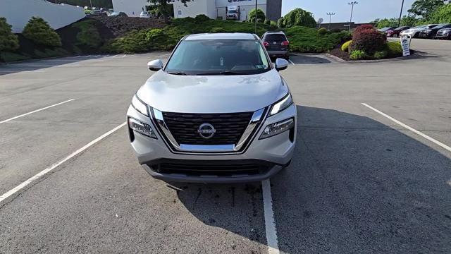 2022 Nissan Rogue Vehicle Photo in Pleasant Hills, PA 15236