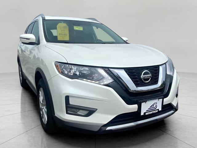 2020 Nissan Rogue Vehicle Photo in APPLETON, WI 54914-8833