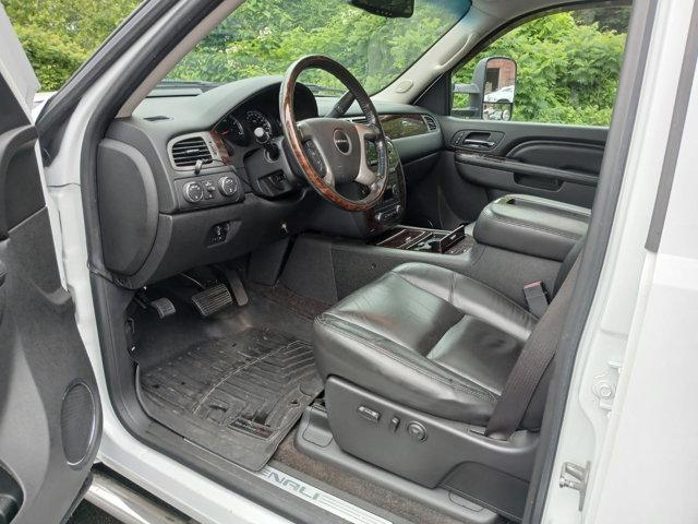 2012 GMC Sierra 3500HD Vehicle Photo in LEOMINSTER, MA 01453-2952