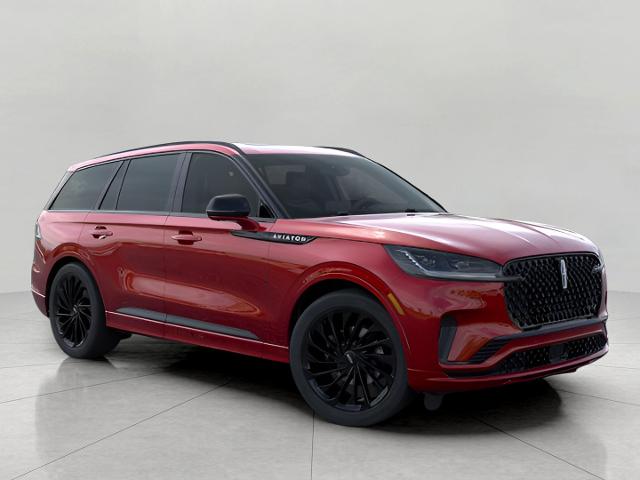 2025 Lincoln Aviator Vehicle Photo in Neenah, WI 54956