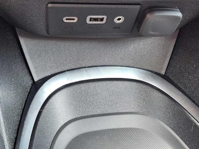 2022 Chevrolet Malibu Vehicle Photo in DENTON, TX 76210-9321
