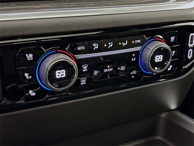 2025 Chevrolet Silverado 3500 HD Vehicle Photo in PUYALLUP, WA 98371-4149